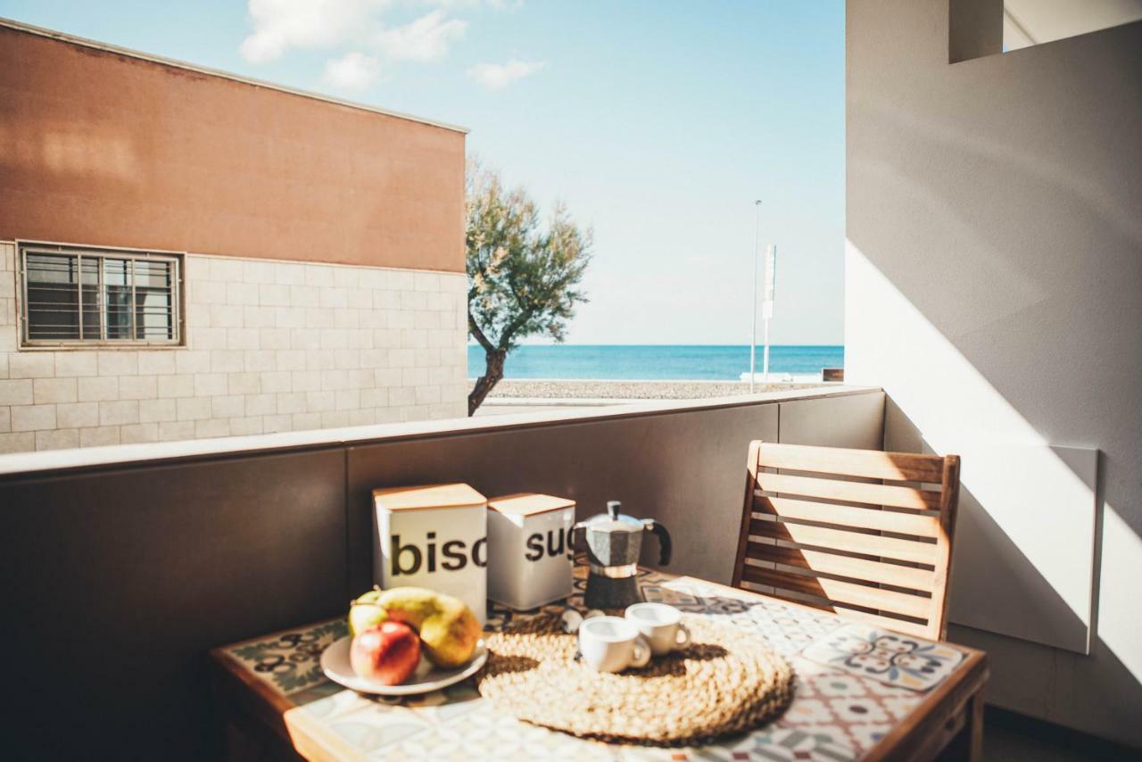 Terradamare Apartment Монополи Екстериор снимка